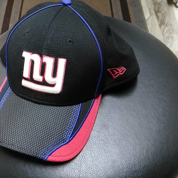 Mens hat - Picture 3 of 6